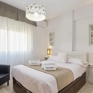 Apartamento Piso Centrico A 5 Minutos De La Playa, Málaga